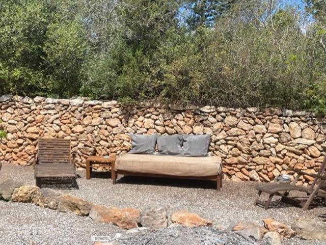Retreat Studio Санта Еулалия дел Рио Екстериор снимка